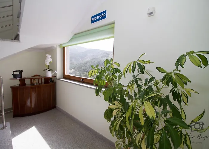 Casa Da Ribeirinha 4* Sabugueiro (Guarda)